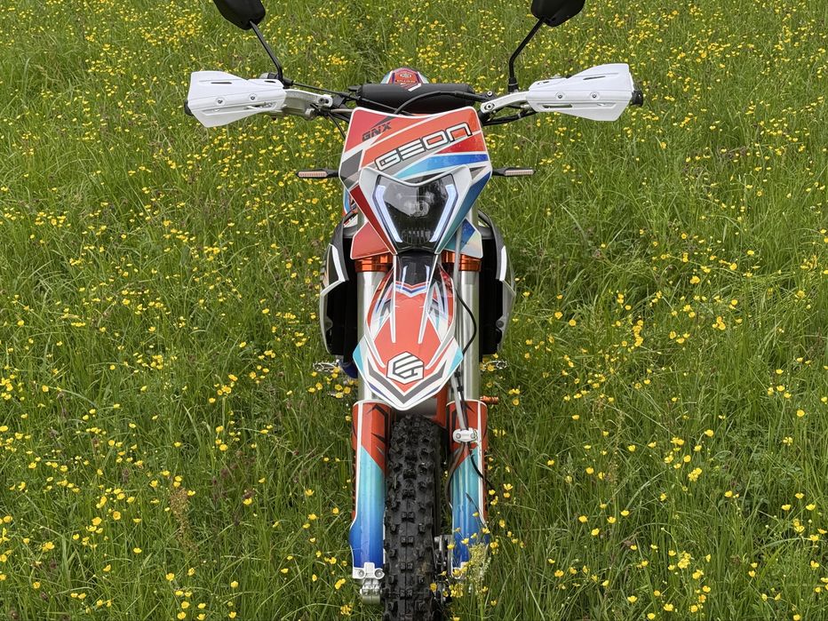 Geon GNX 300 Dakar