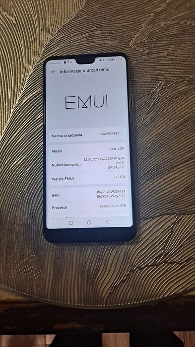 Smartfon Huawei P20