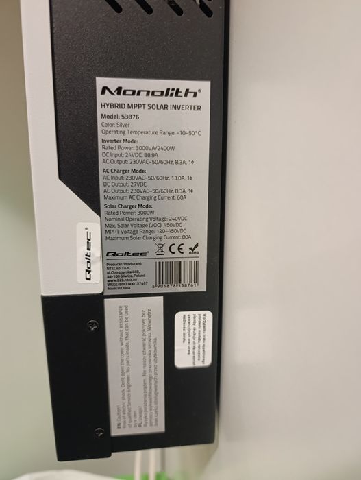 Инвертор Qoltec (53876) 3кВА (2.4 кВт) + 2 AGM 12В по 100 Ач