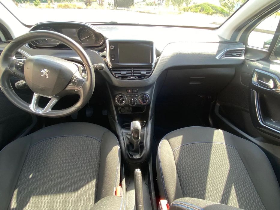 Peugeot 208 1.6 BlueHDi Style