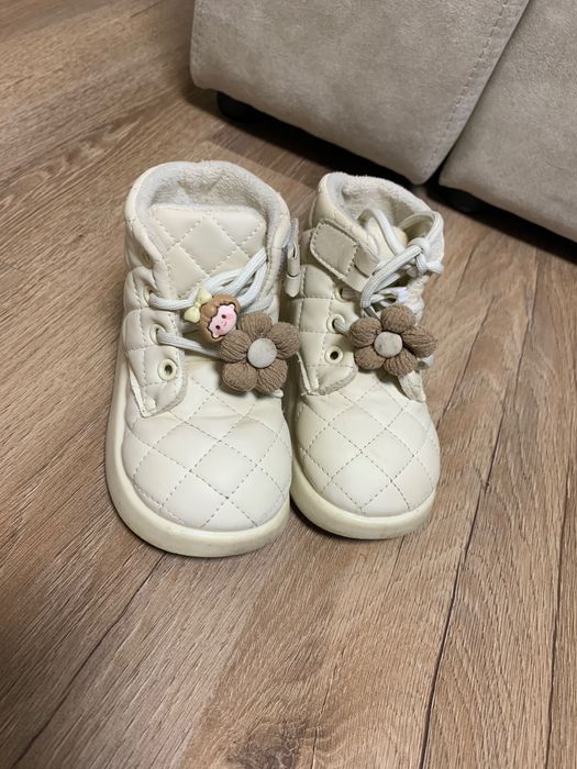 Черевики Хайтопи ботінки для дівчинки весна