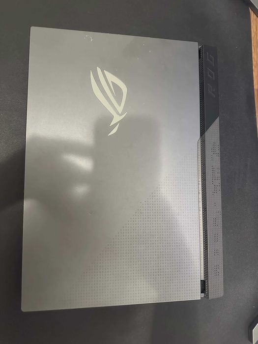 asus rog strix g513