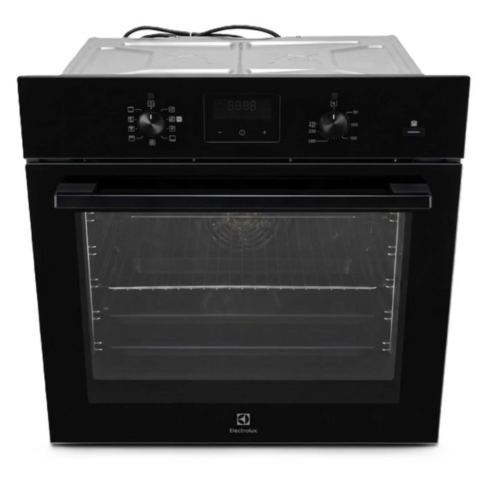 Piekarnik elektryczny parowy Electrolux EOD3C70TK 72l SteamBake OUTLET 16DH31