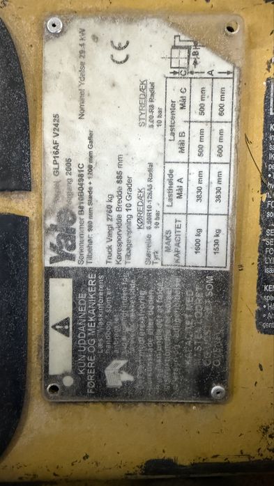 Вилковий навантажувач Yale GLP 16