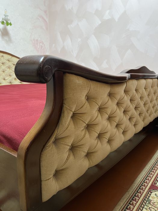 Кровать двухспальная