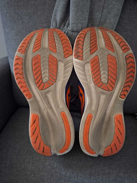 Saucony Ride 15 (41) - Corrida