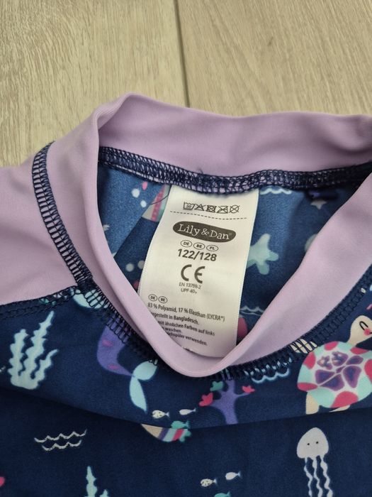 Bluzka bluzeczka kąpielowa ochrona UV rozm. 122/128