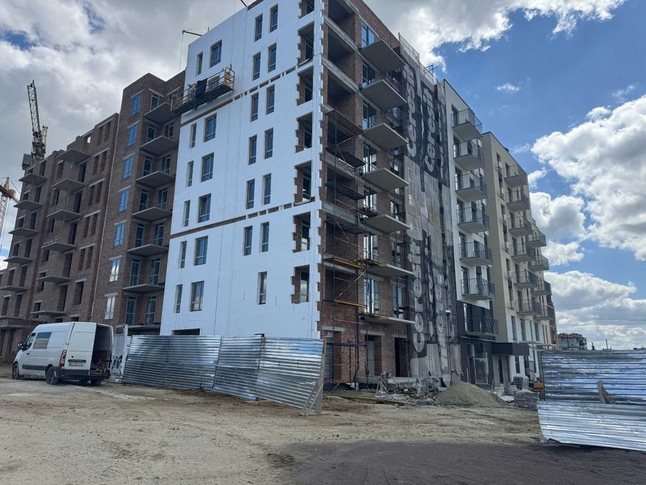 Продам 1-кімнатну квартиру 52 м2 м. Пустомити (9км.від Львова) єОселя