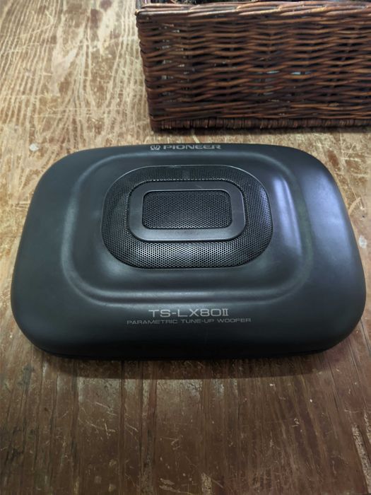 Subwoofer Pioneer TS-LX80II