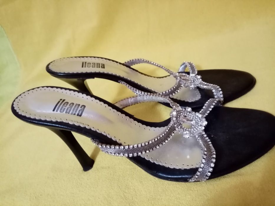 Sandálias cristais Swarovski marca Ileana