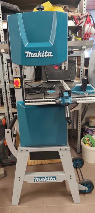 Pilarka stołowa taśmowa Makita LB1200F