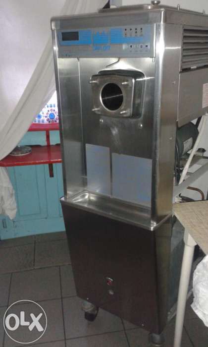 sprzedam automat do lodów ph71