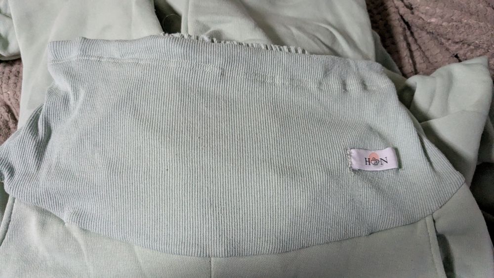 Костюм для вагітних