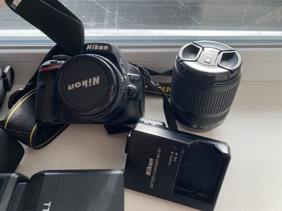 Фотоапарат nikon d5100 + обʼєктив 50 мм + обʼєктив 18-105 мм + спалах