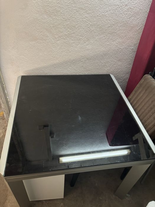Mesa de vidro extensivel