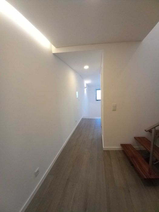 Apartamento T2 - Venda do Pinheiro - Central