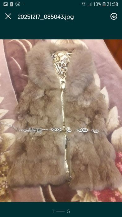 Жилетка натуральна   на дівчинку 9-13 років