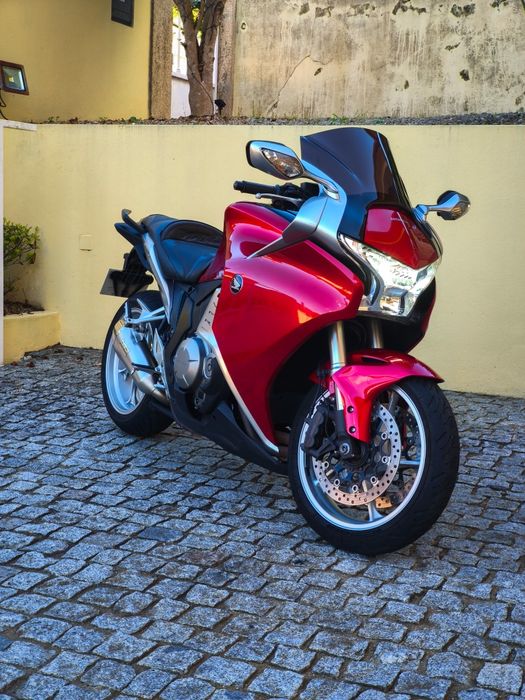 Honda vfr 1200 f