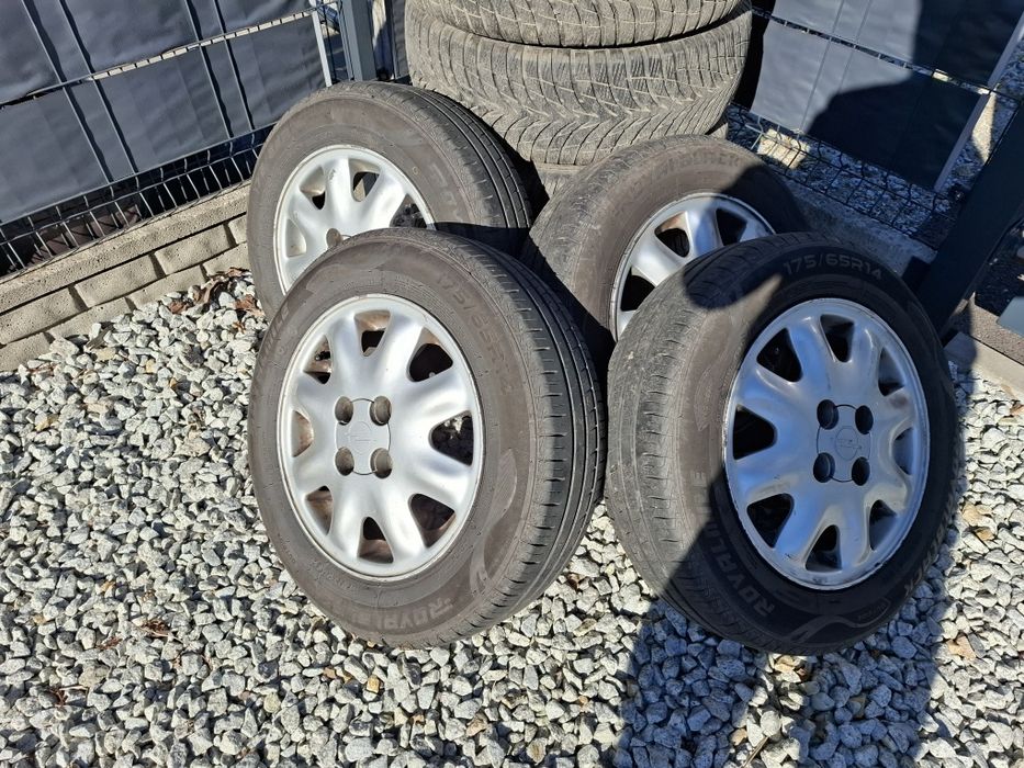 Kola na alufelgach Opel Corsa C 175/65/14