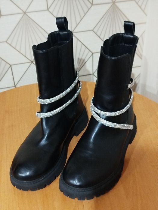 Ботинки жіночі демі