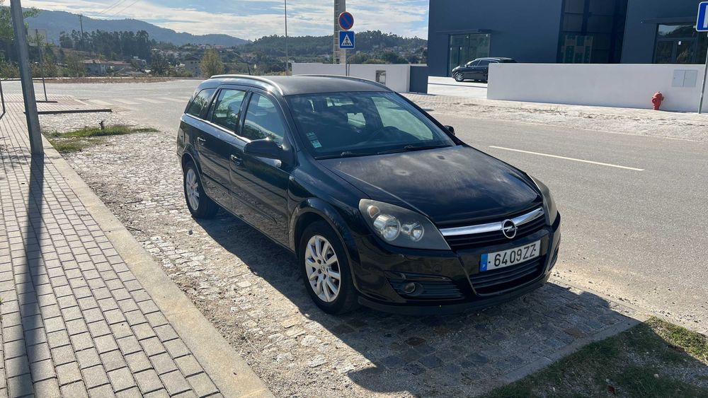 CarrinhaOpel Astra 1.4 Preto — photo 2