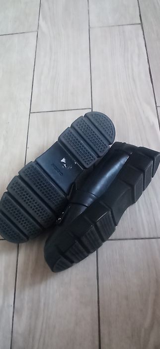 Лофери жіночі geox 41-42