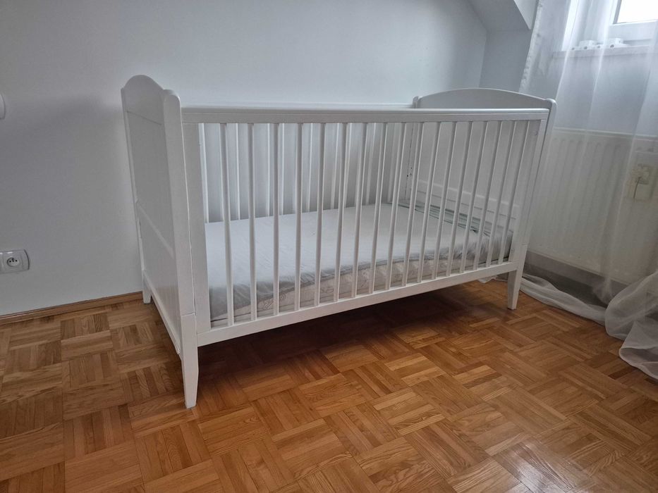 Drewniane łóżeczko Babylo