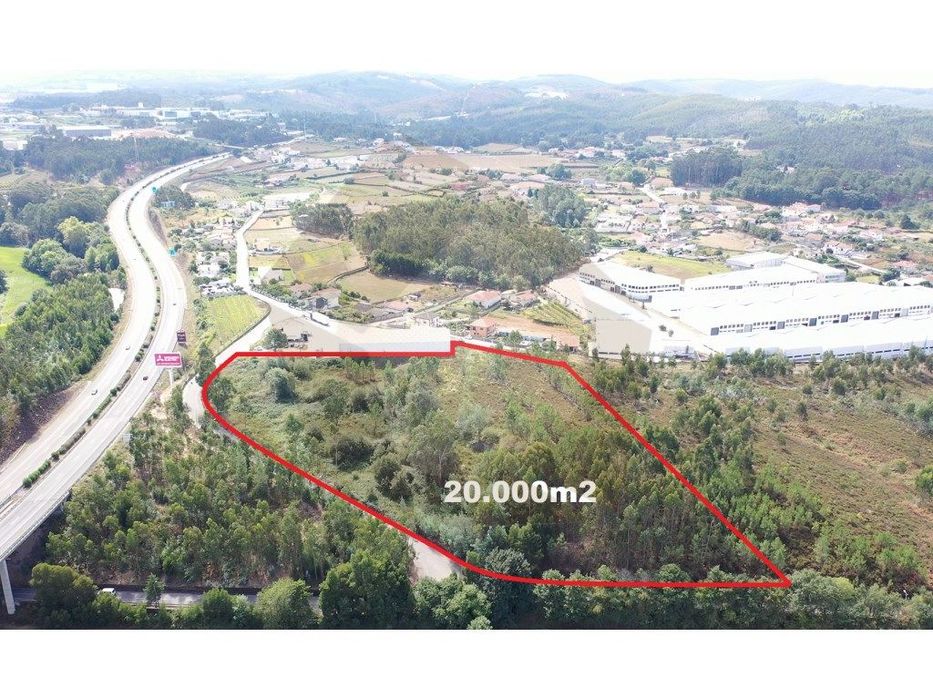 Terreno Industrial - Santo Tirso