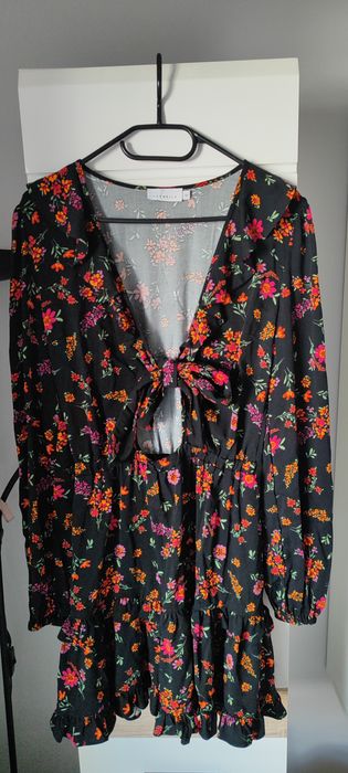 Sukienka Laurella model Lorraine Flowers rozmiar S wiskoza