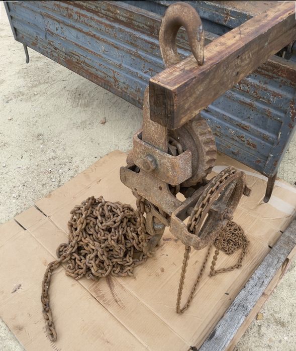 Cadernal 2000kg (muito antigo)