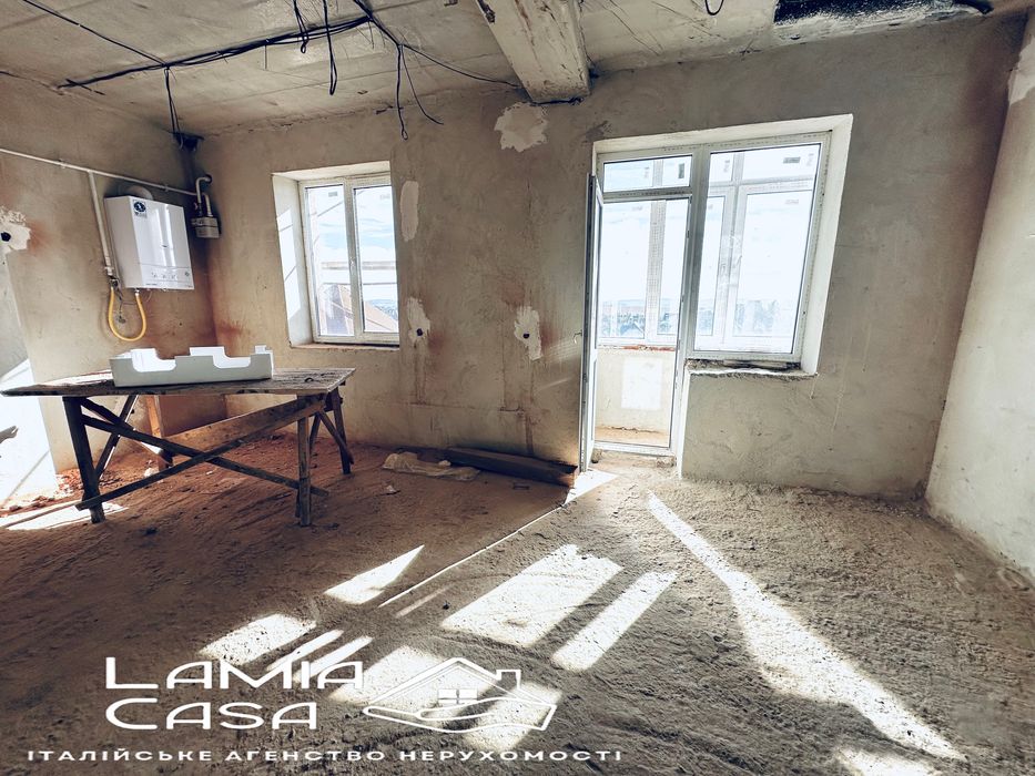 Продаж 3 кімнатноі квартири в новобудові . Біля г. Майдану є оселя