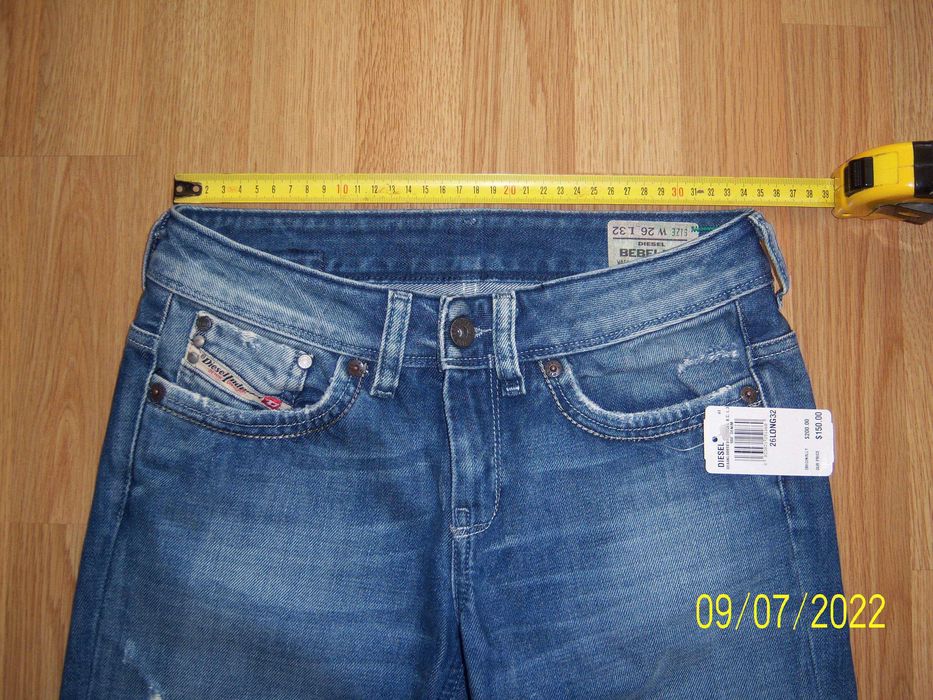 Джинсы женские W 26 L 32