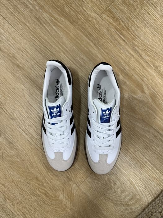 Adidas Samba sneakers