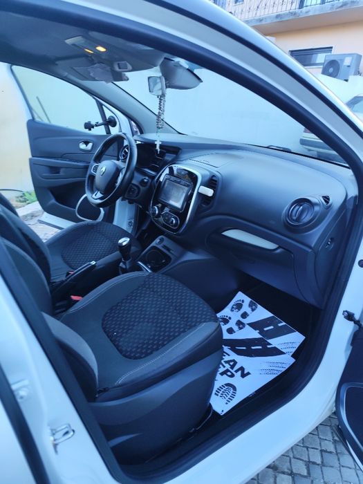 MV Renault Captur energy exclusive 2018