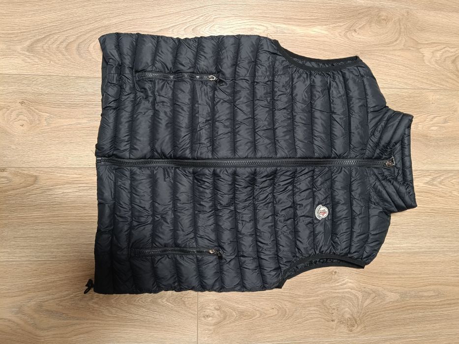 Жилетка Moncler не пух