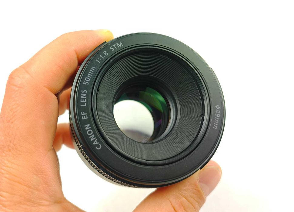 Світлосильний об'єктив Canon EF 50mm 1:1.8 STM (50мм, портретник)