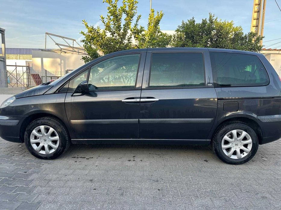 Peugeot 807 - 7 lugares 2.0HDI Diesel- Nacional foto 4