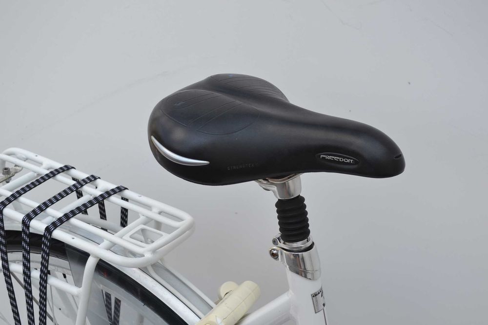 Biały rower holenderski * damka Giant Ultimo koła 28'' nexus 7