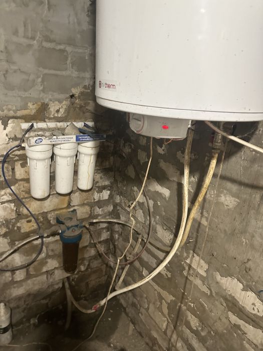 Пропонуємо до продажу будинок в мальовничиму місці с . Хацьки