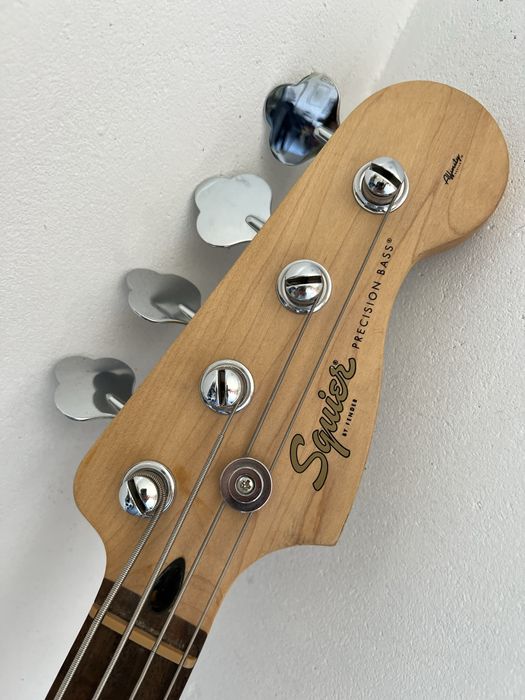 Gitara basowa Squier Affinity Precision Bass PJ