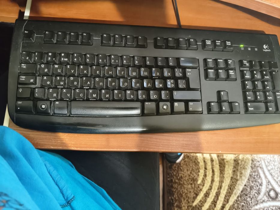 Продам комп'ютер в робочому стані.