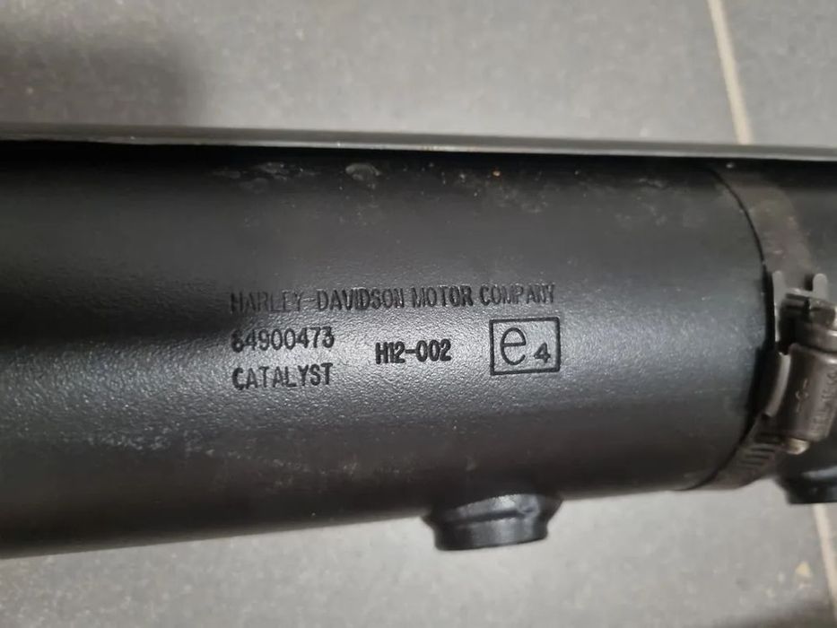 harley davidson softail slim s tłumik wydech 64900473
