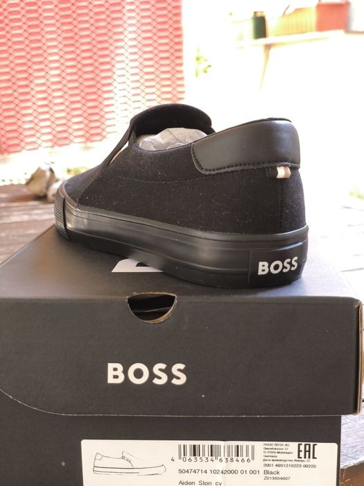 Ténis Slip-on BOSS 42 Novos
