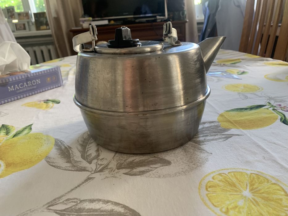 Нержавеющий чайник советских времён