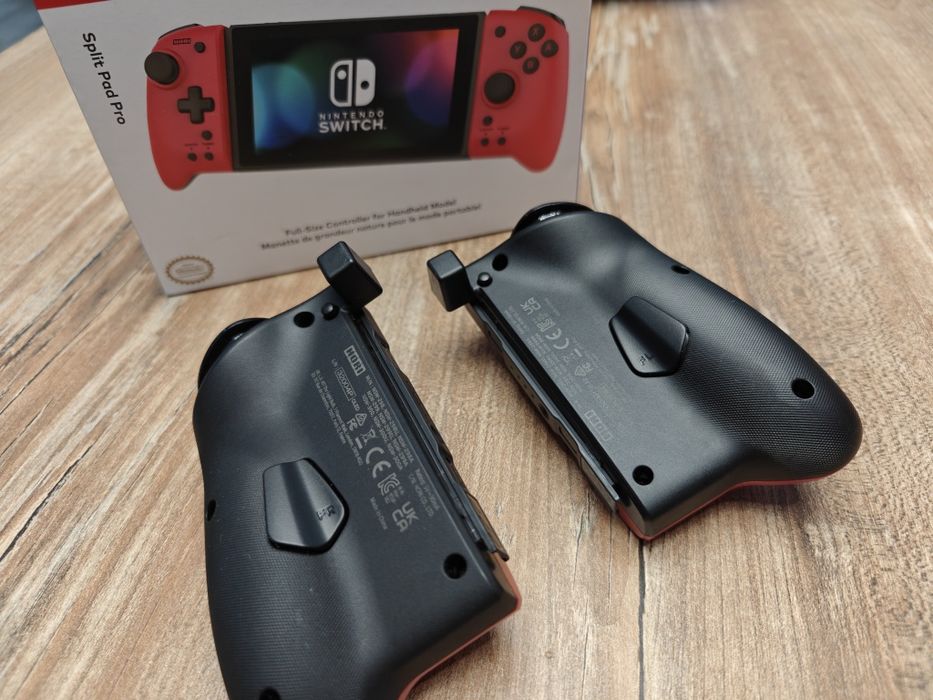 Nintendo Switch Joy-Con Hori Split Pad