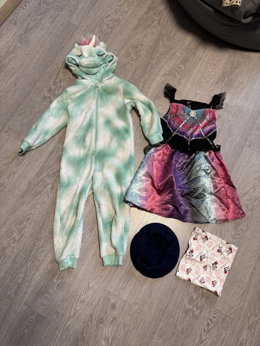 Большой пакет вещей на девочку 104