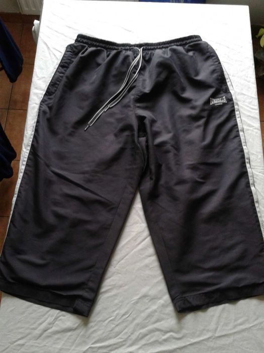Dwie pary spodenek 3/4-Lonsdale London,rozm XXL.