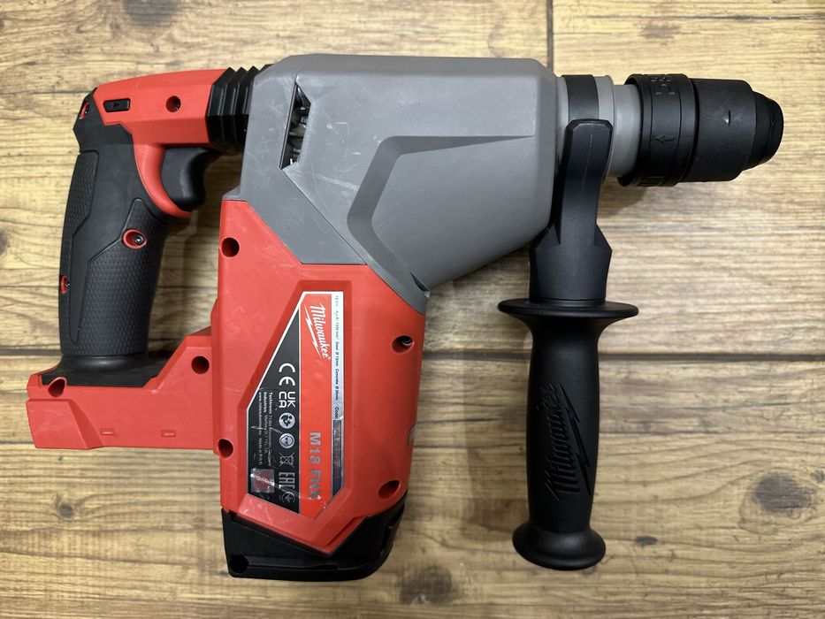 Młotowiertarka udarowa, młot Milwaukee M18 FHX SDS-Plus 2.5J 2024r.