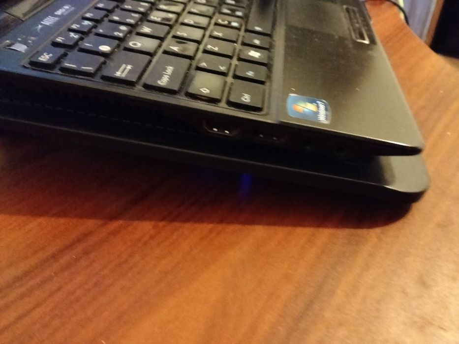 Netbook ASUS 14polgs i3 de CPU