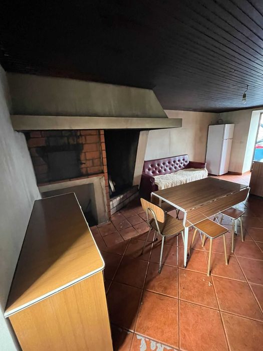 Casa de aldeia - 22 kms da cidade